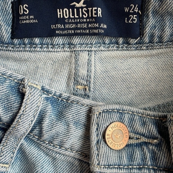 HOLLISTER DISTRESSED BLUE DENIM STRAIGHT LEG JEANS, 0S - Picture 3 of 6